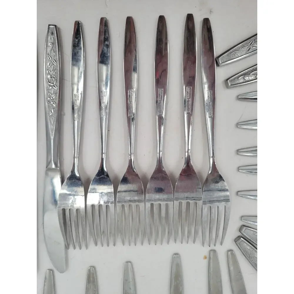 Eldan ELD18 Stainless Flatware Set Japan Roses Textured 24 Pc Tableware